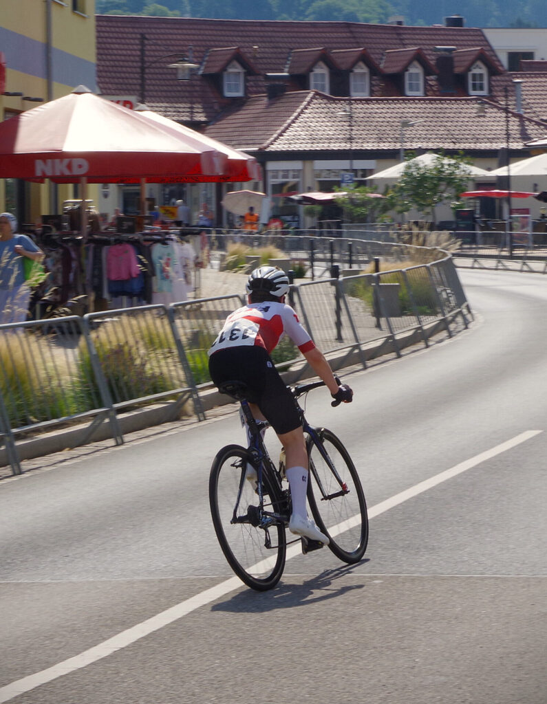 TSC Radsportler mit Rückennummer 13 bei der DM