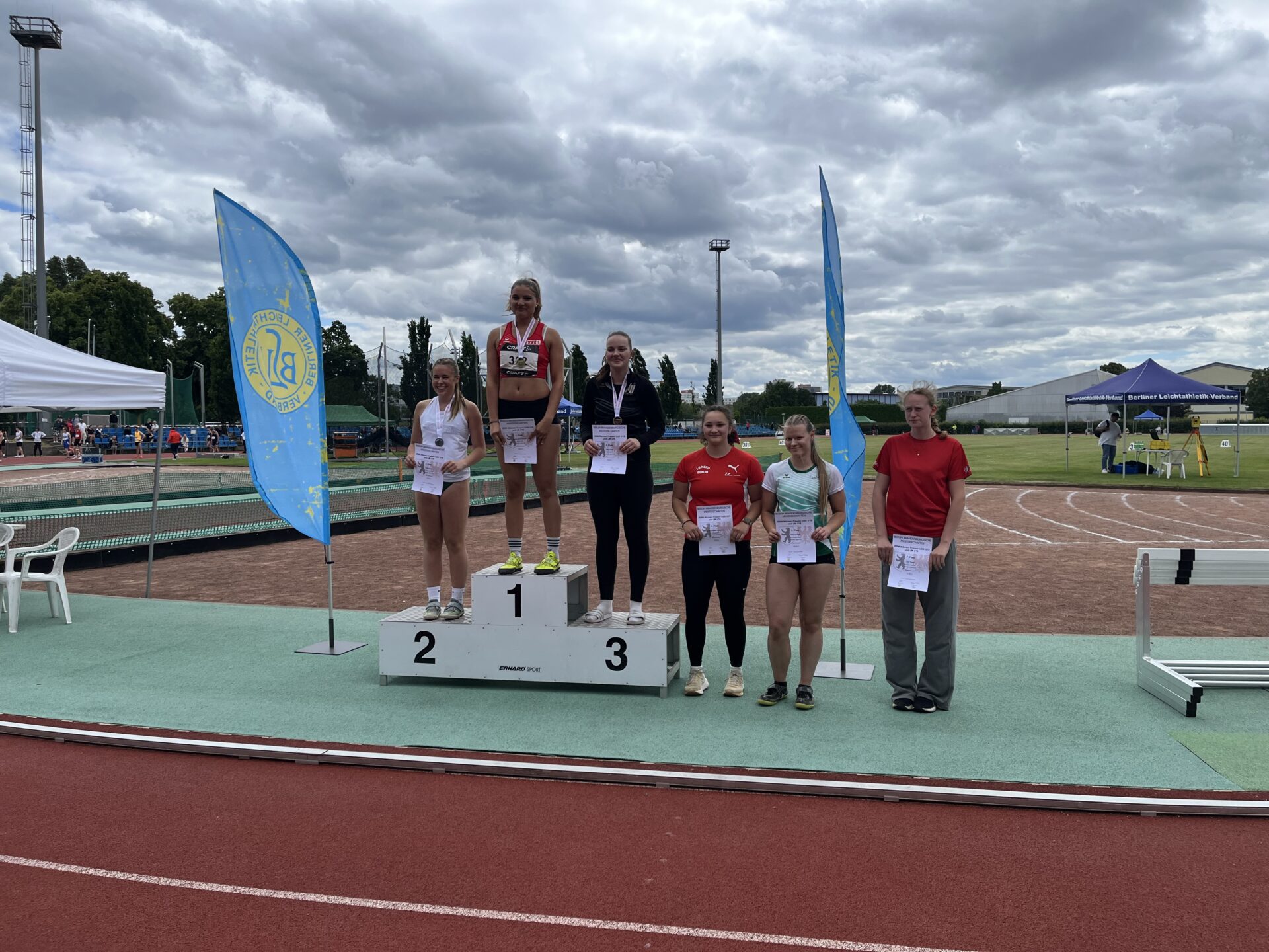 Malina Grzesikowski Siegerehrung Hammerwurf